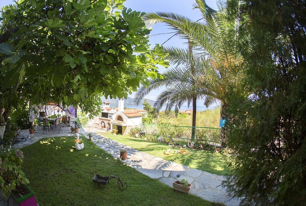 Studios Ifigenia Skala Potamia  Luaran gambar
